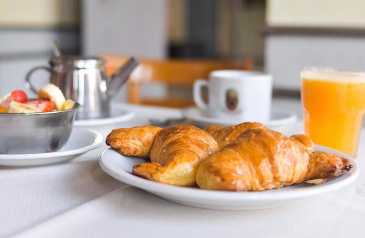 Hotel La Perla Buenos Aires