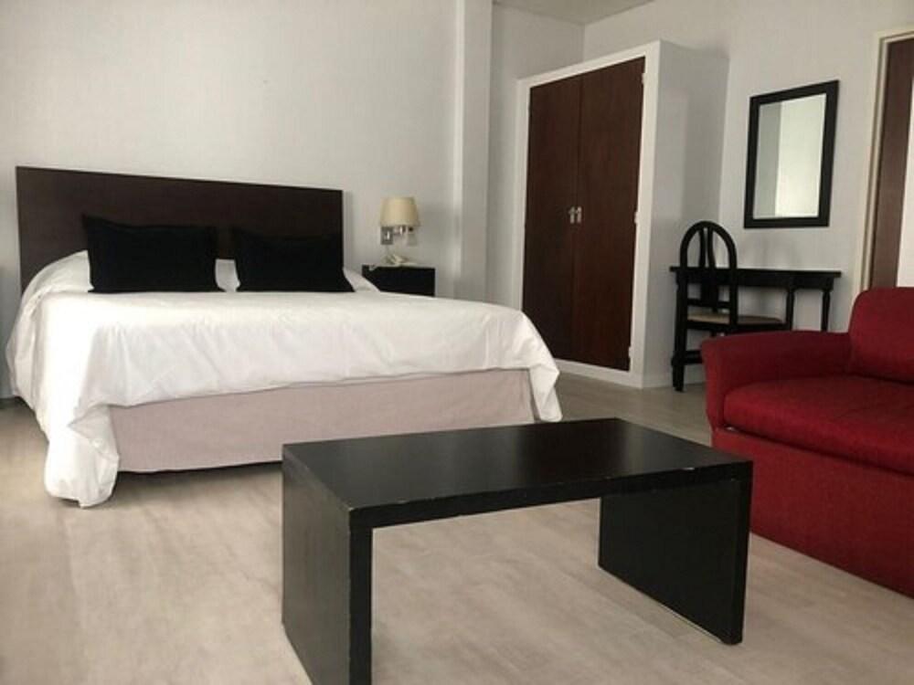 La Perla Hotel Buenos Aires